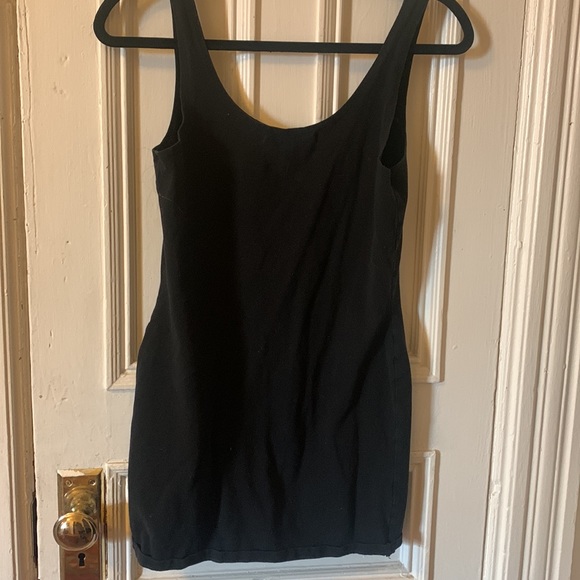 Front zip top - Picture 2 of 3